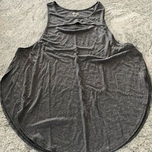 Gray Top l Medium